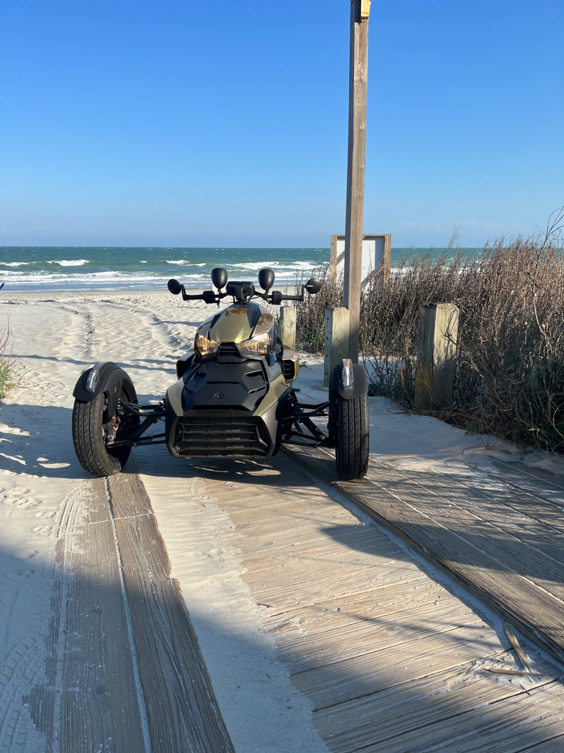 CanAm Ryker Gold Alpha Slingshot Rentals Myrtle Beach